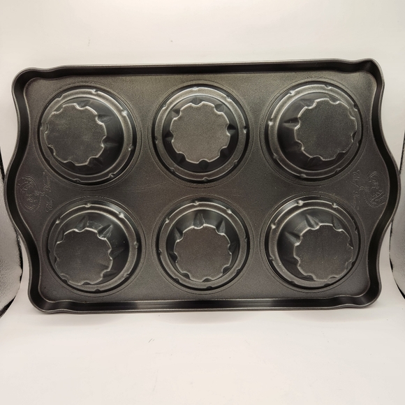 Chef Tony Grease Away Bacon Pan/6 Muffin Mini Bundt Nonstick Pan - Picture 2 of 3